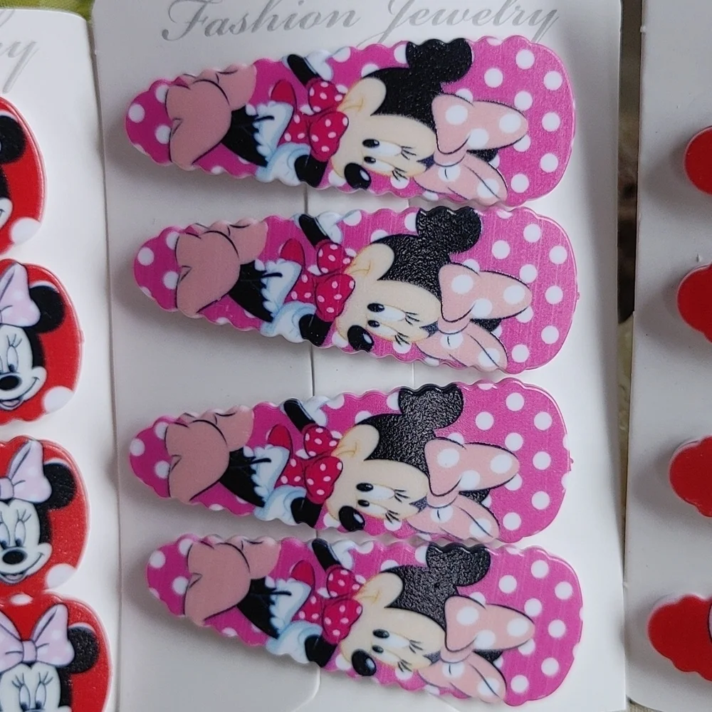Bundle Of Minnie Mouse Hair Clip Accessories